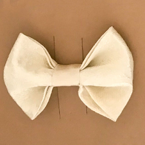 Pearl VBABY Hair Bow